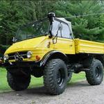 My first Unimog. The new owner painted it yellow. 