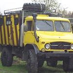 "Unique" 404 radio box hard cab with diesel. 