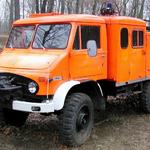 Unimog 404 TSF in the brightest orange we've ever seen. The picture can't capture just how bright it was. 